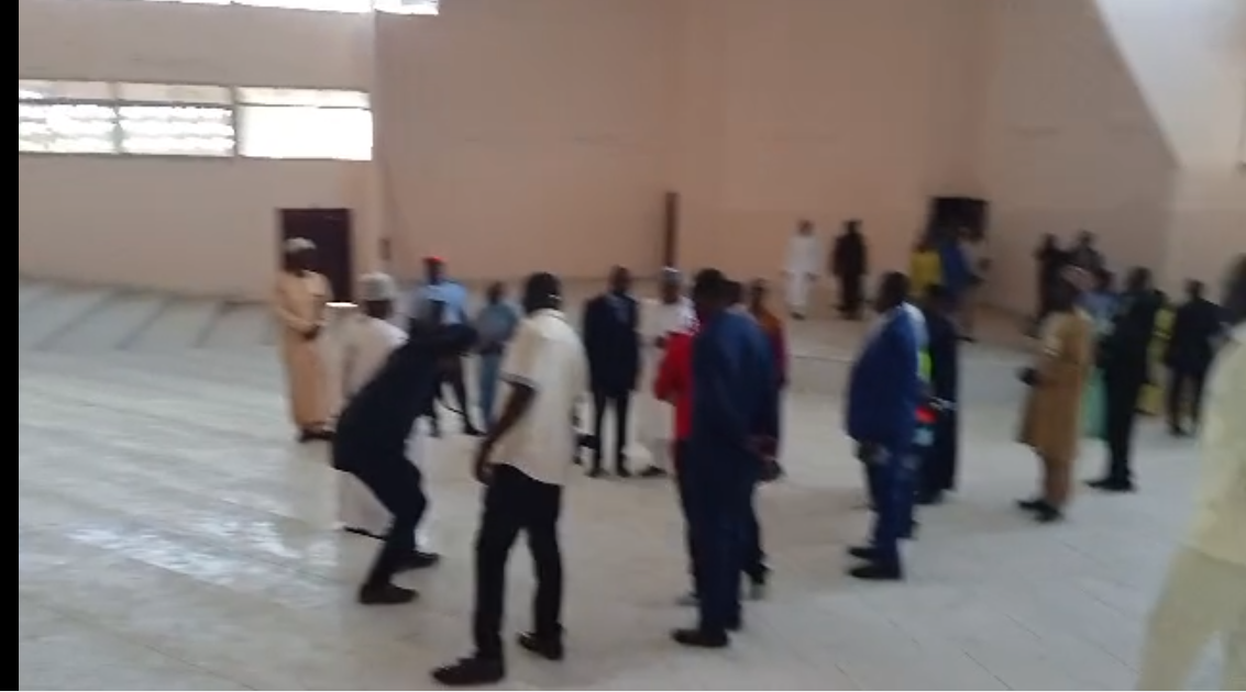 Visite de l'Amphi théâtre de l'EGEM par Monsieur le Recteur de l'Université de Ngaoundéré